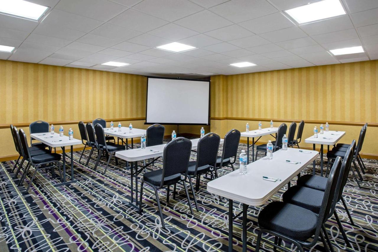 La Quinta By Wyndham Armonk Westchester Cnty Apt Экстерьер фото